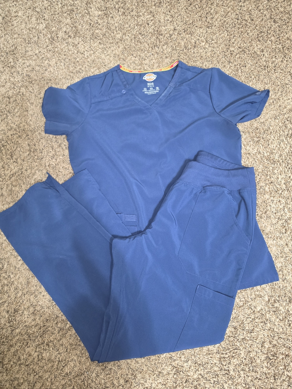 Dickies Womens Navy Scrub Top & Pant Set